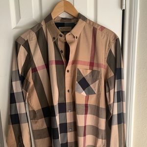 ❌SOLD❌Authentic Men’s Tan Burberry Shirt